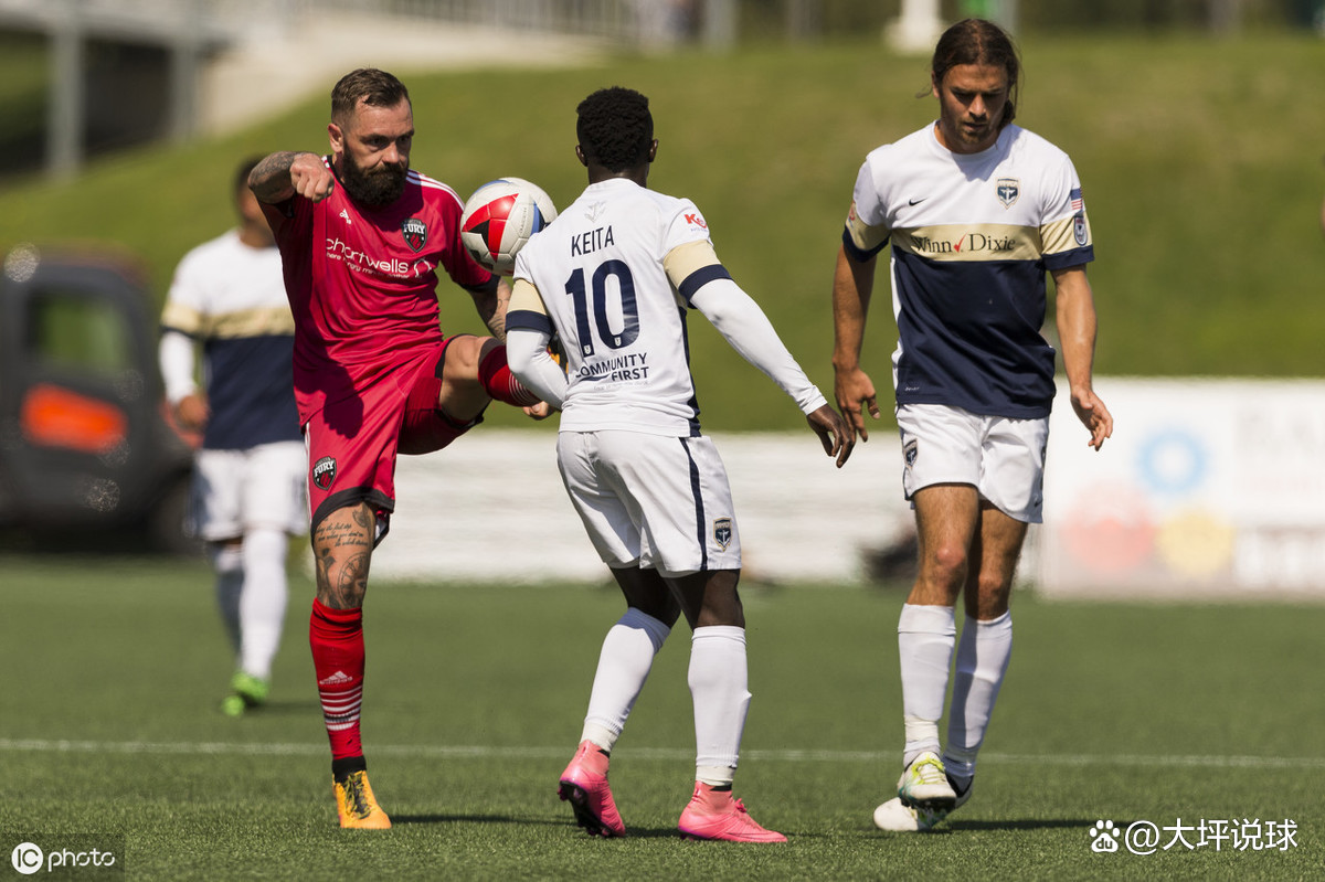 欧宝体育平台下载-今晨亚冠焦点战，芝加哥公牛远射贴柱，目标明确，训练强度明显提升