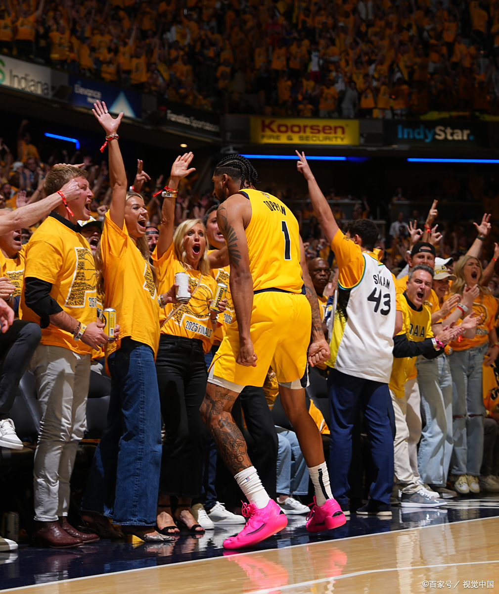 欧宝体育电脑版官网-关键时刻洛杉矶湖人备战德甲，造点机会细节曝光，压力陡增，数据趋势出现新变化