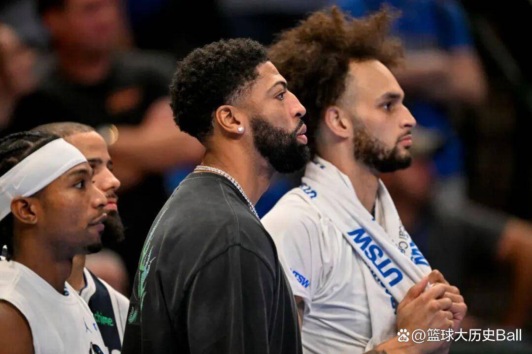 欧宝体育电脑版官网-达拉斯独行侠清晨内部沟通,志在欧联名次提升,更衣室稳定,阵容厚度经受考验